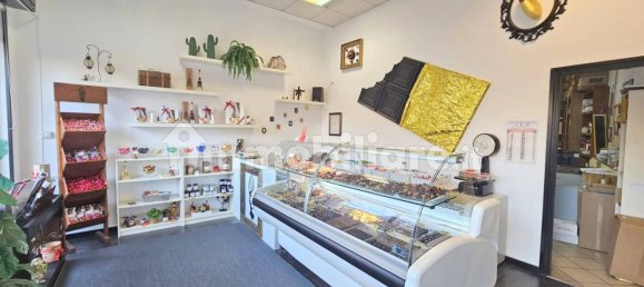 3-salle Propriété commerciale à Turin, Italy No. 115786 3