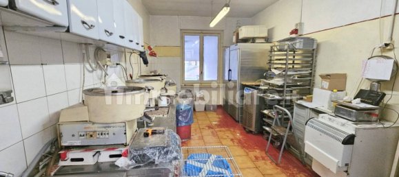 3-salle Propriété commerciale à Turin, Italy No. 115786 5