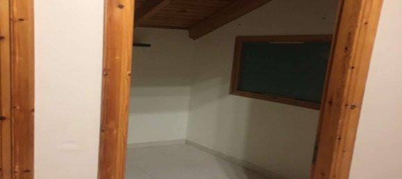 4 bedrooms Apartment in Zakynthos, Greece No. 8649 5