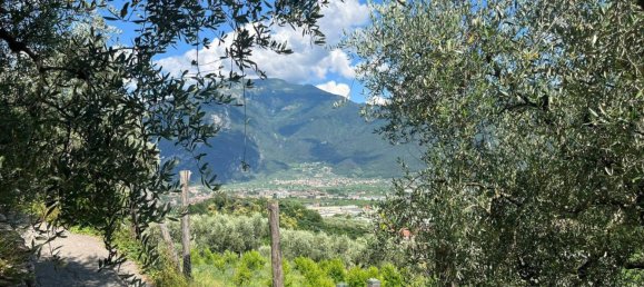 1361m² Land in Riva del Garda, Italy No. 154736 10