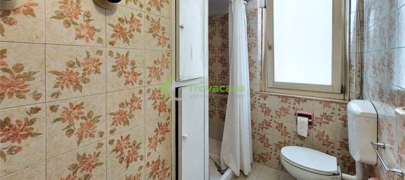 2 bedrooms Apartment in Modena, Italy No. 215623 24