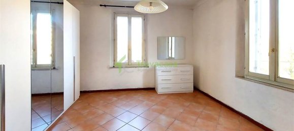 2 bedrooms Apartment in Modena, Italy No. 215623 18