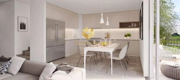 3 bedrooms Villa in Dubai, UAE No. 7095 3