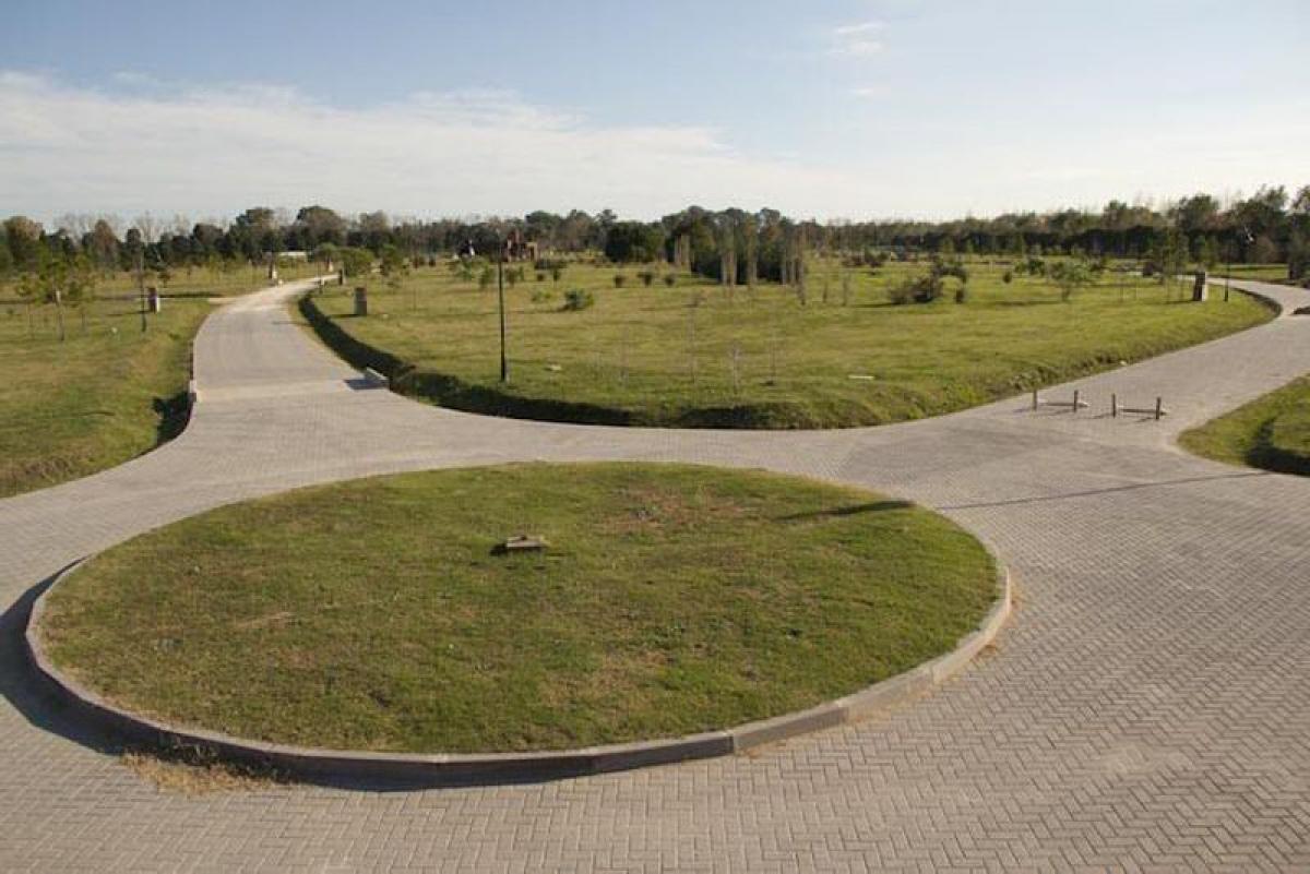  Land in Campana, Argentina No. 50635