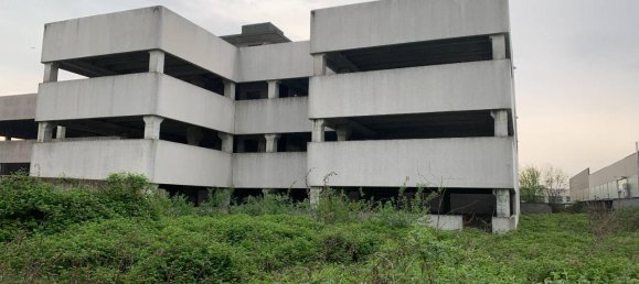 1 room Land in Romentino, Italy No. 33095 2