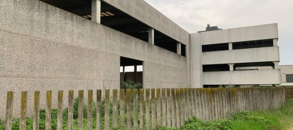 1 room Land in Romentino, Italy No. 33095 8