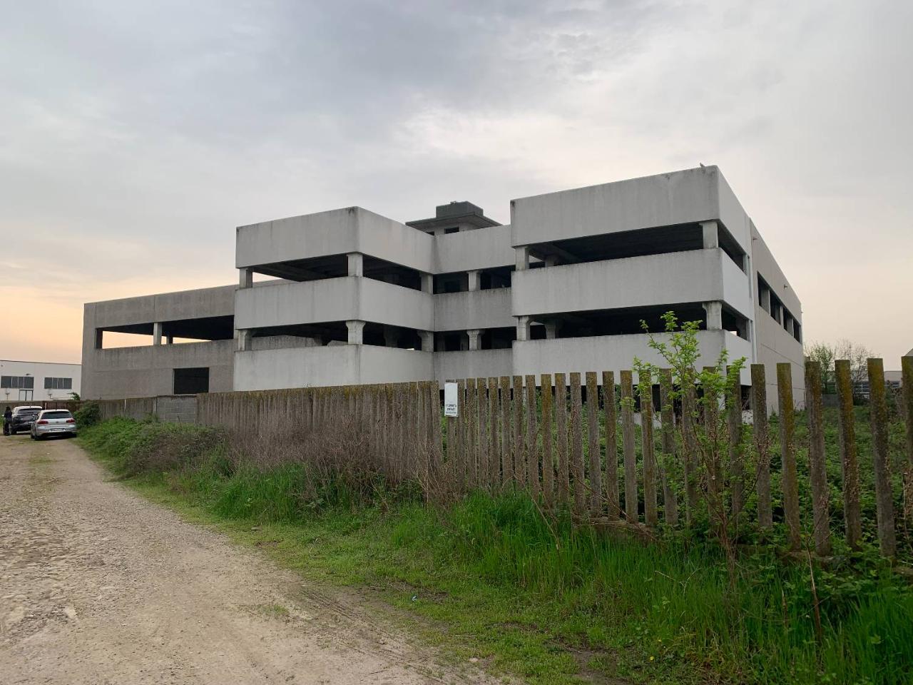 1 room Land in Romentino, Italy No. 33095