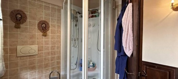 4 rooms Villa in Cortona, Italy No. 36687 20