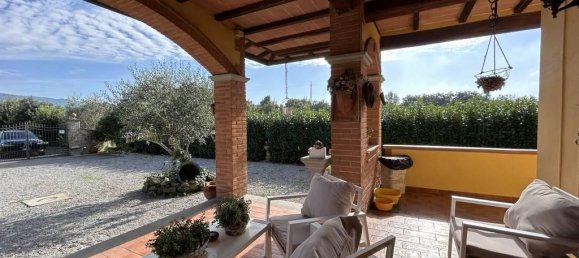 4 rooms Villa in Cortona, Italy No. 36687 5
