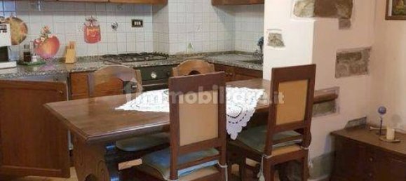 Apartamento de 2 habitaciónes en Castel San Niccolò, Italy No. 179575 3