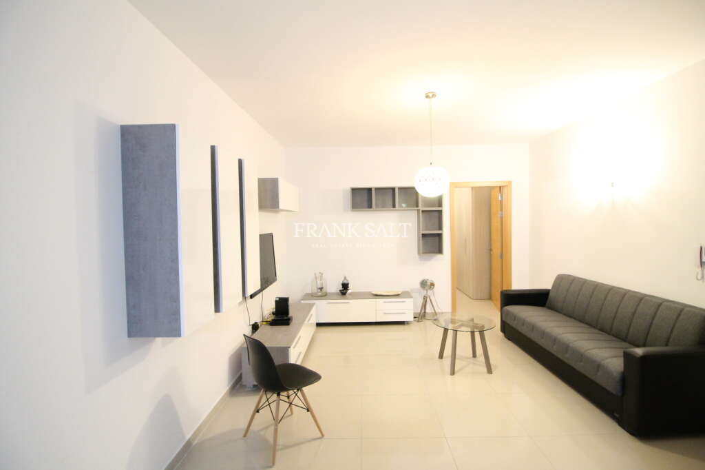 2 bedrooms Apartment in Sliema, Malta No. 6750