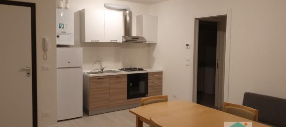 Apartamento de 2 divisões em Udine, Italy N.º 126918 16