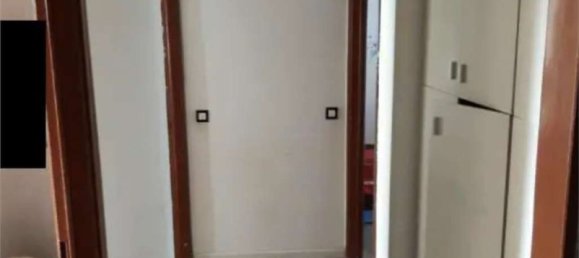 4 rooms Apartment in Varese, Italy No. 185528 2