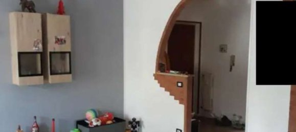 4 rooms Apartment in Varese, Italy No. 185528 16