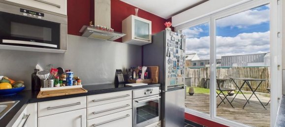 Дуплекс с 2 спальнями в Нант, Франция № 362567 9