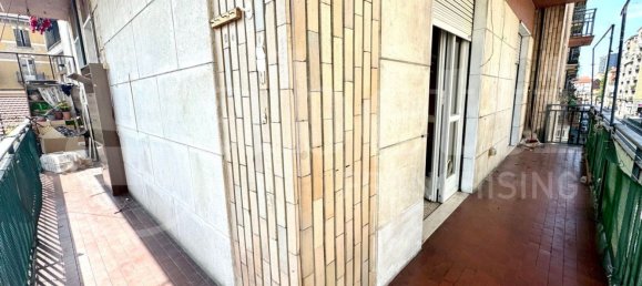 2 bedrooms Apartment in Turin, Italy No. 314517 7