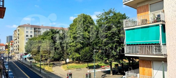 2 bedrooms Apartment in Turin, Italy No. 314517 15