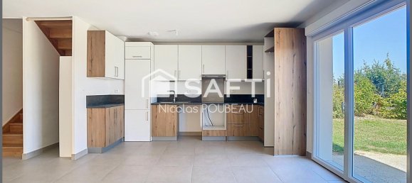 4 bedrooms House in Veigne, France No. 336187 2