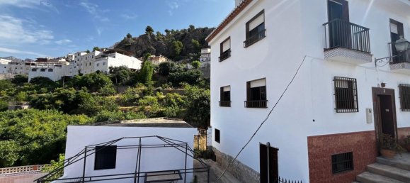 4 bedrooms Duplex in Granada, Spain No. 151119 2