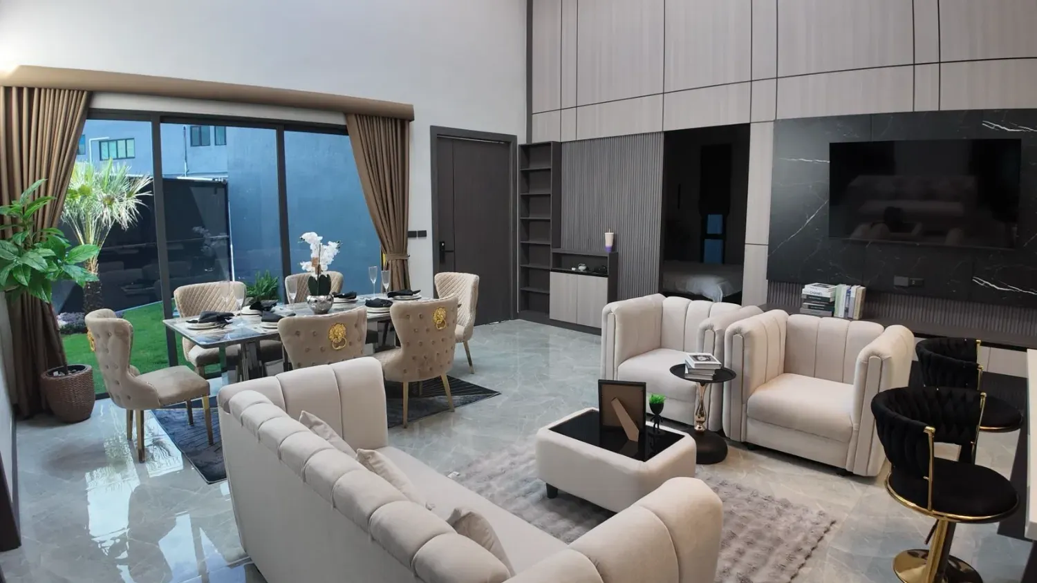 3 Schlafzimmer Villa in Pattaya, Thailand, Nr. 75572