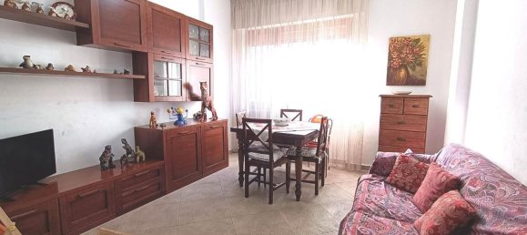 3 rooms Apartment in Carrara, Italy No. 31143 3