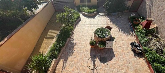 Villa de 5 dormitorios en Taranto, Italy No. 374941 9