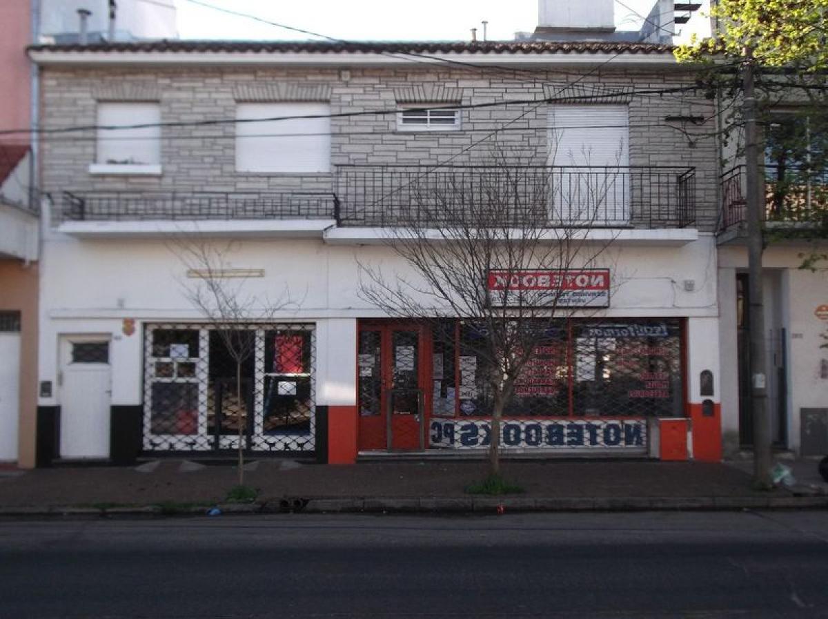 3 bedrooms House in Mar del Plata, Argentina No. 97687