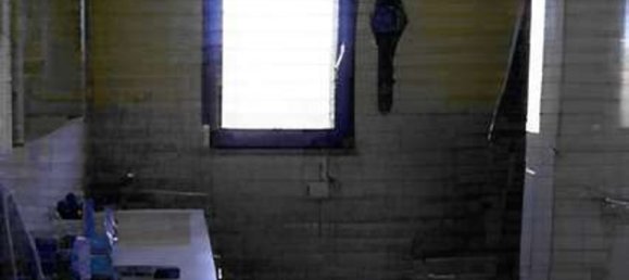 3-salle Appartement à Limbiate, Italy No. 7804 9