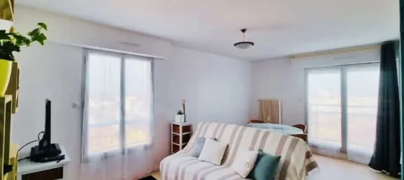 Квартира с 1 спальней в Ле-Сабль-д’Олон, Франция № 318431 2