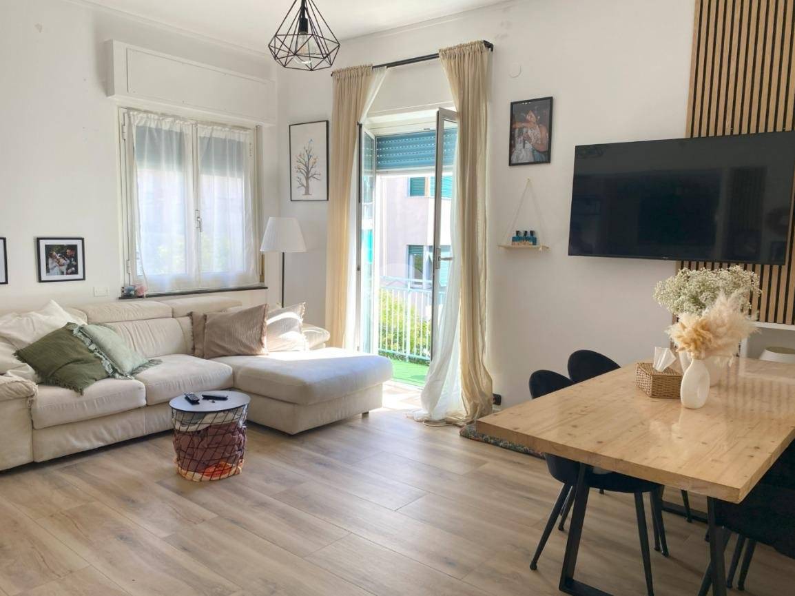 2 chambres Appartement à Genoa, Italy No. 372874