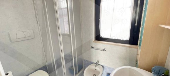 Дом с 4 комнатами в Манфредония, Италия № 20709 31