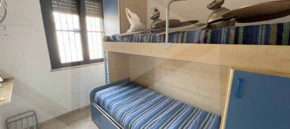 Дом с 4 комнатами в Манфредония, Италия № 20709 22