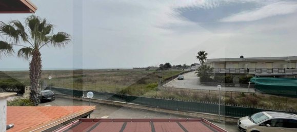 Дом с 4 комнатами в Манфредония, Италия № 20709 30