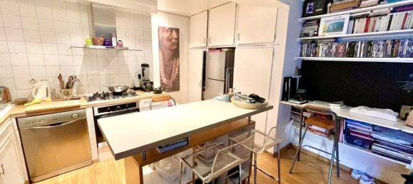 2 rooms Apartment in Paris, France No. 151896 3