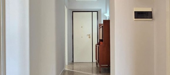 Квартира с 3 спальнями в Неттуно, Италия № 345232 11