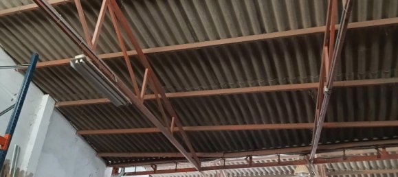 Lagerhaus in Leon, Spain 252m², Nr. 189745 5