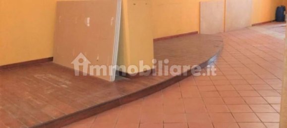 2 rooms Commercial property in Foggia, Italy No. 84153 4