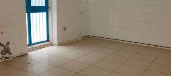 2 rooms Commercial property in Foggia, Italy No. 84153 7