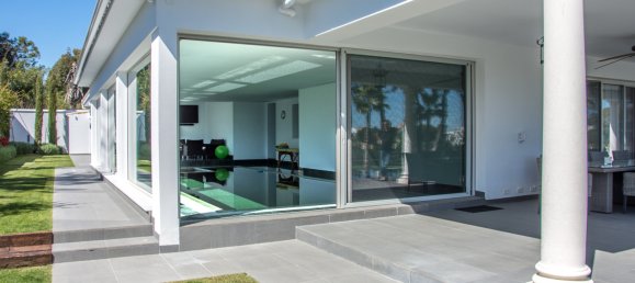 7 bedrooms Villa in Marbella, Spain No. 640 10