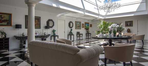 7 bedrooms Villa in Marbella, Spain No. 640 15