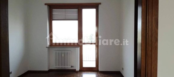 2 bedrooms Apartment in Collegno, Italy No. 148549 4