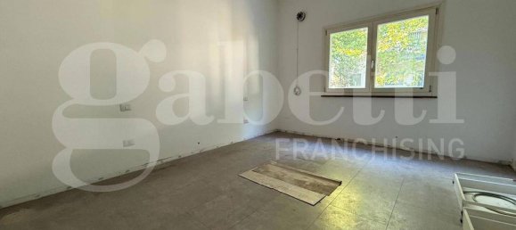 5 Schlafzimmer Haus in Pontedera, Italy, Nr. 274010 13