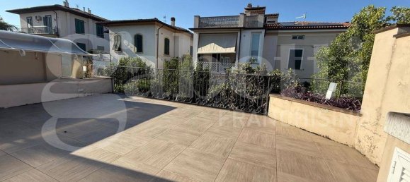 5 Schlafzimmer Haus in Pontedera, Italy, Nr. 274010 17