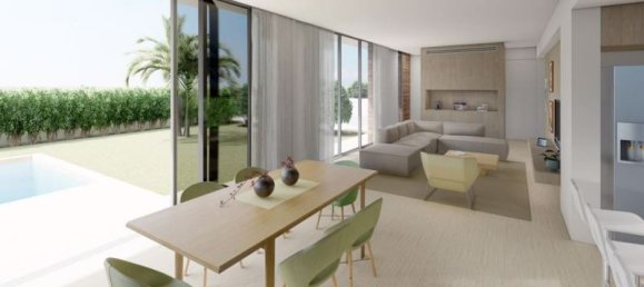 4 bedrooms Villa in Larnaca, Cyprus No. 9472 5