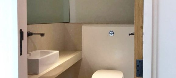 2 bedrooms Condo in Bangkok, Thailand No. 6620 9