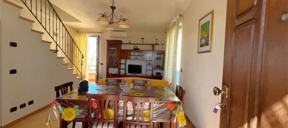 Квартира с 5 комнатами в Лучиньяно, Италия № 66142 7