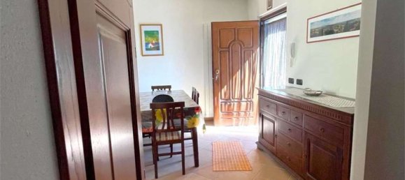 Квартира с 5 комнатами в Лучиньяно, Италия № 66142 18