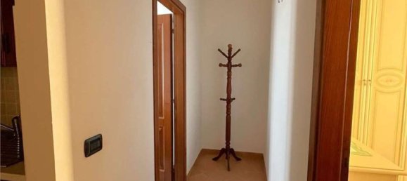 Квартира с 5 комнатами в Лучиньяно, Италия № 66142 19