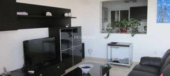 3 bedrooms Apartment in Sliema, Malta No. 8639 4