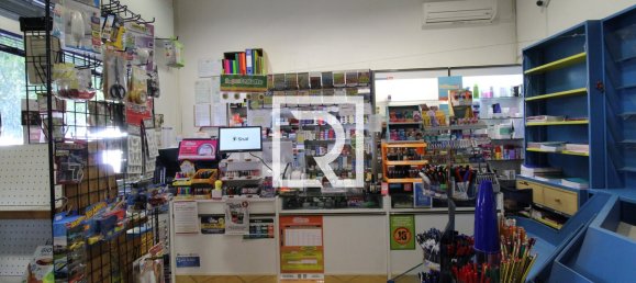  Commercial property in Russi, Italy No. 306619 2